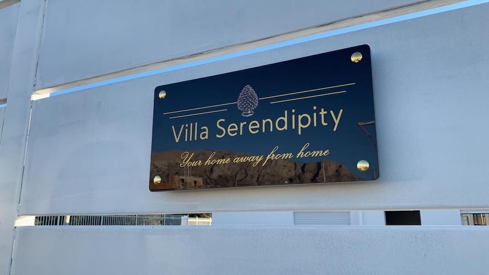 villa serendipity terrasini