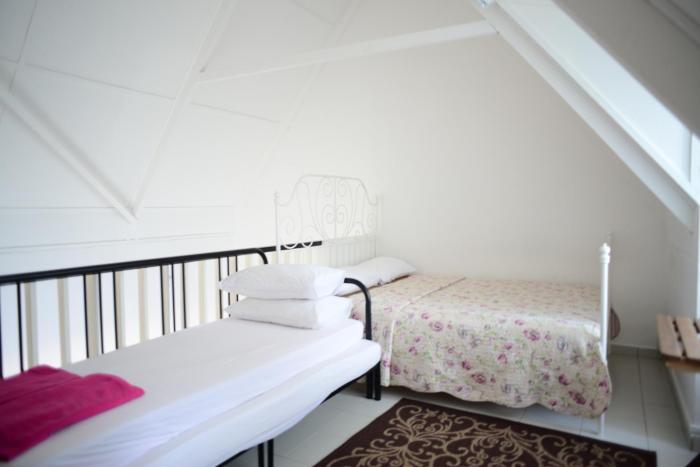 tiny boutique habitat