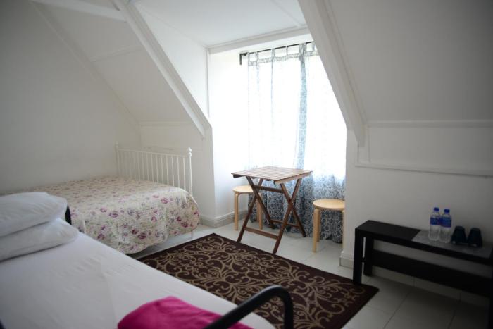 tiny boutique habitat