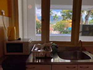 aurora court service apartment