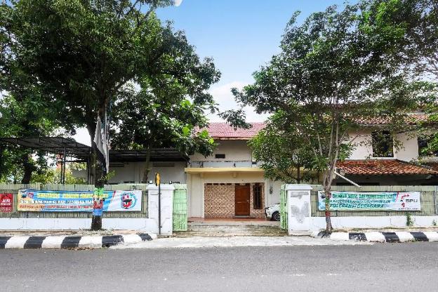 spot on 90744 kost alika