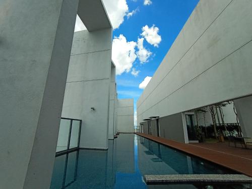 manatidur the hub ss2