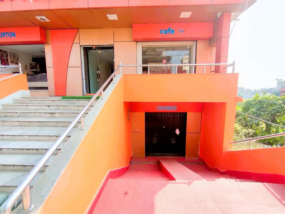 staymaker chakra nayan tara sonu inn