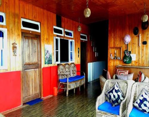 rongo white house by stayapart