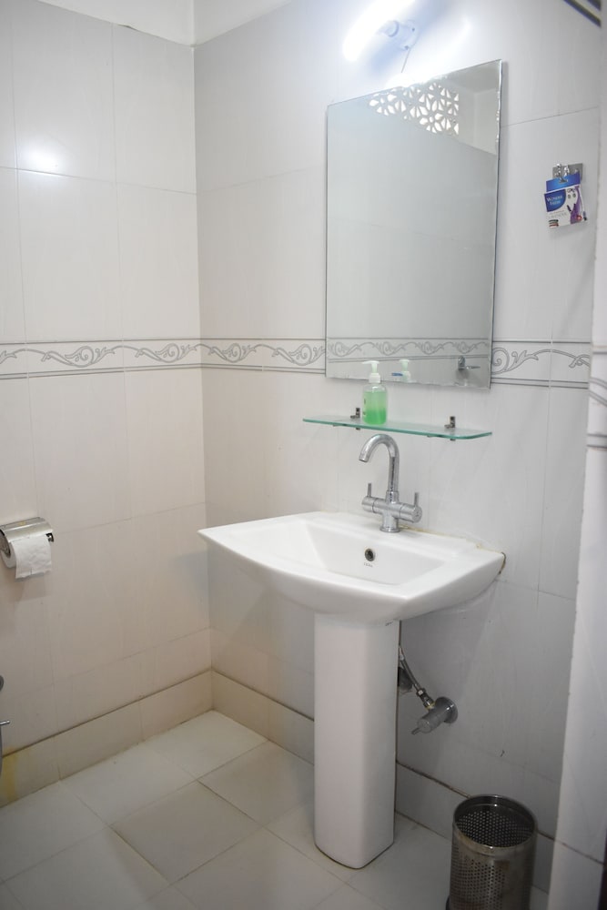 shakuntala palace heritage hotel