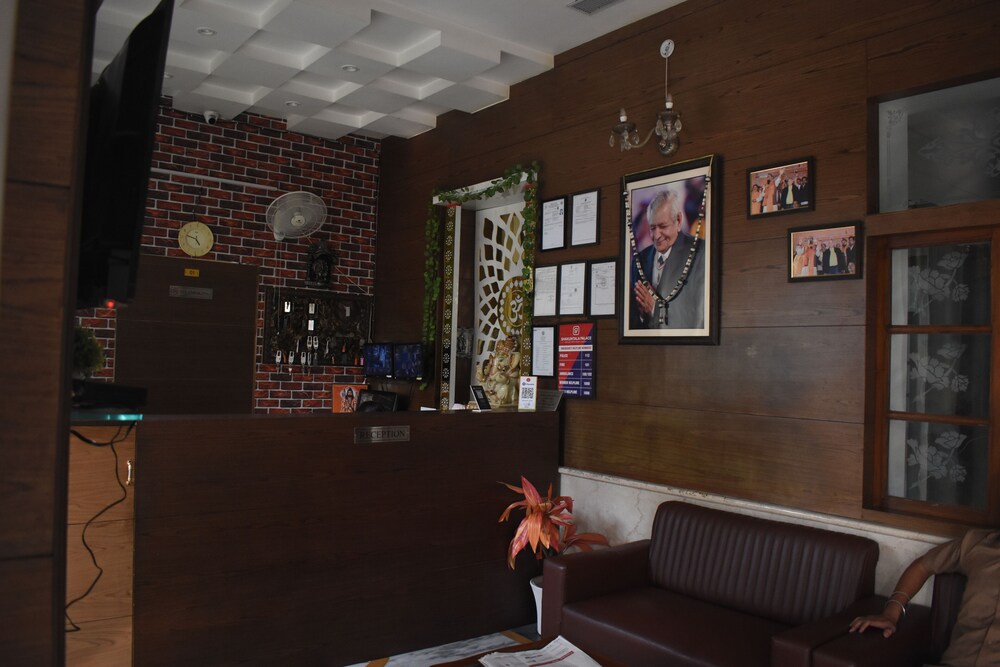 shakuntala palace heritage hotel