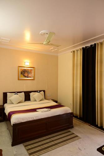 shakuntala palace heritage hotel