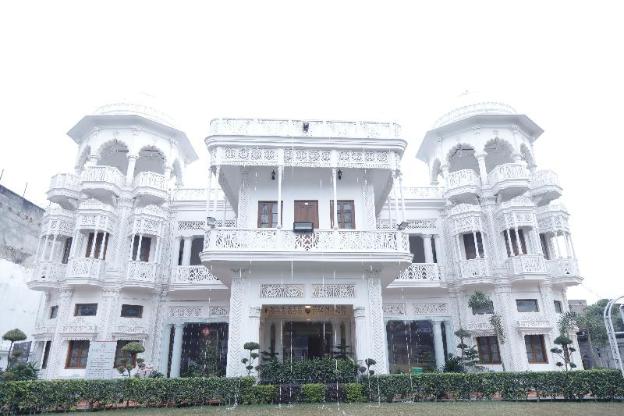 shakuntala palace heritage hotel