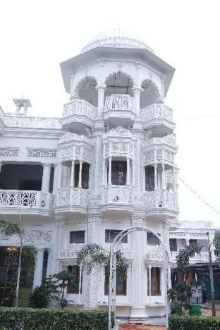 shakuntala palace heritage hotel