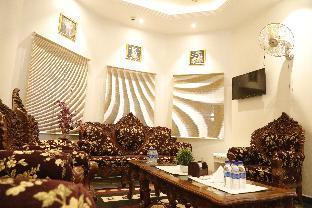 shakuntala palace heritage hotel
