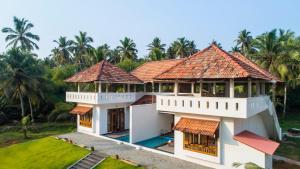 paraikal beach resort