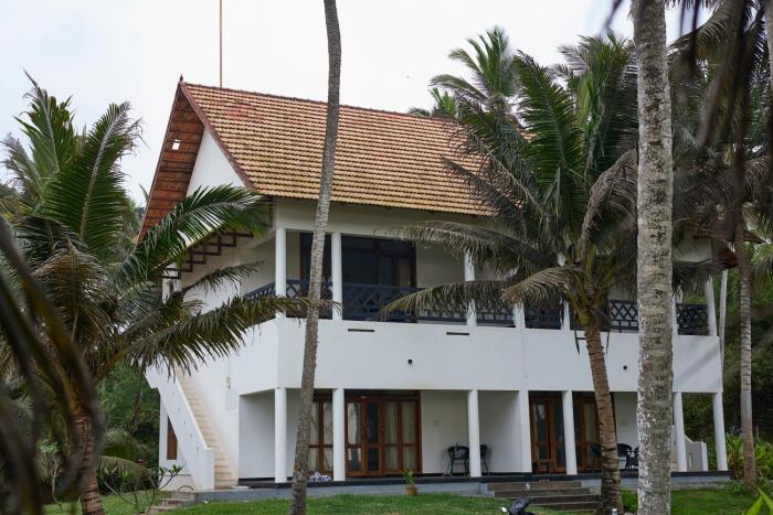 paraikal beach resort