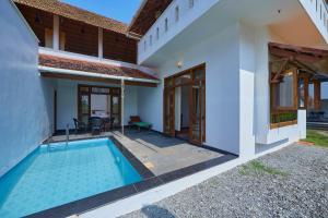 paraikal beach resort