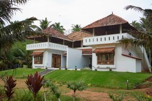 paraikal beach resort