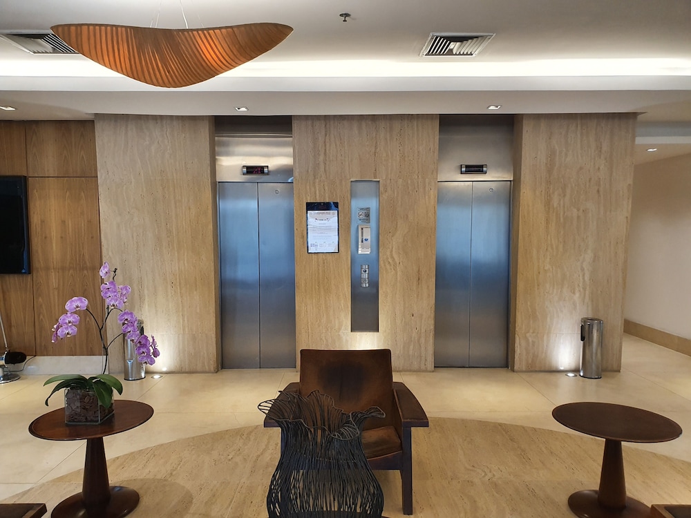 arena copacabana hotel