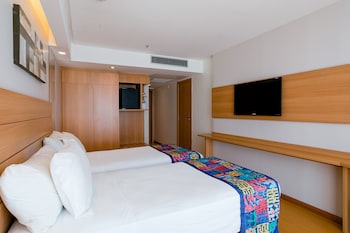 arena copacabana hotel