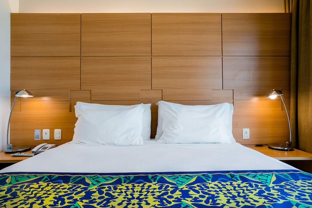 arena copacabana hotel