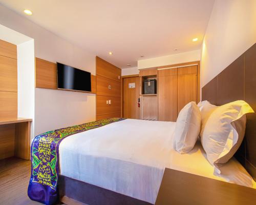 arena copacabana hotel