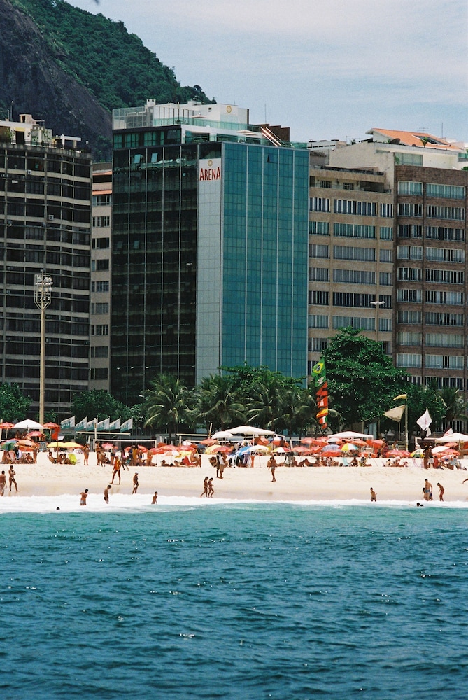 arena copacabana hotel