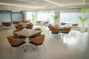 the empire signature tower cyber city gurgaon