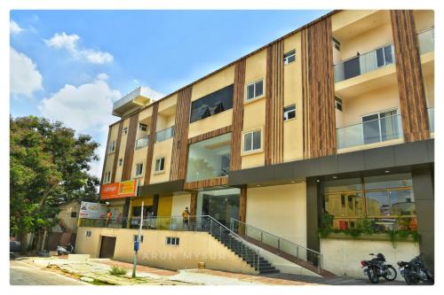 sai vihaar inn and suites