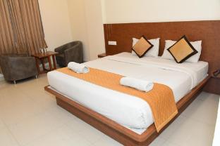 sai vihaar inn and suites