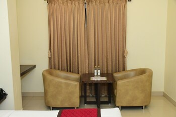 sai vihaar inn and suites