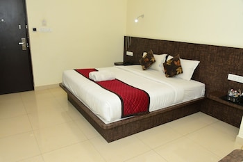 sai vihaar inn and suites