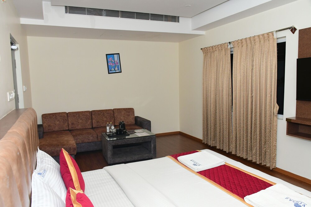 sai vihaar inn and suites