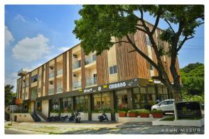 sai vihaar inn and suites
