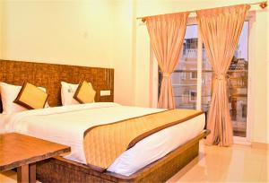 sai vihaar inn and suites