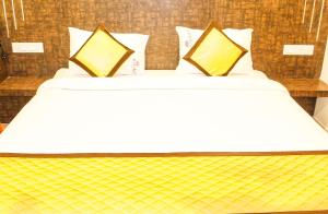 sai vihaar inn and suites