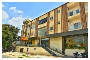 sai vihaar inn and suites