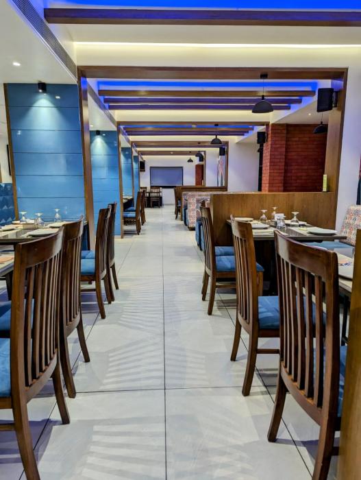 hotel red chillee restro