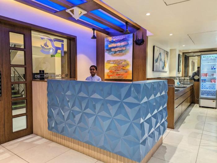 hotel red chillee restro