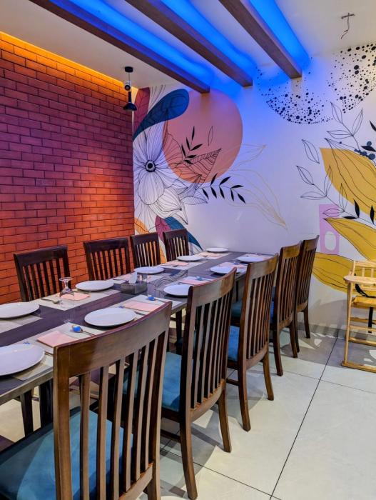 hotel red chillee restro