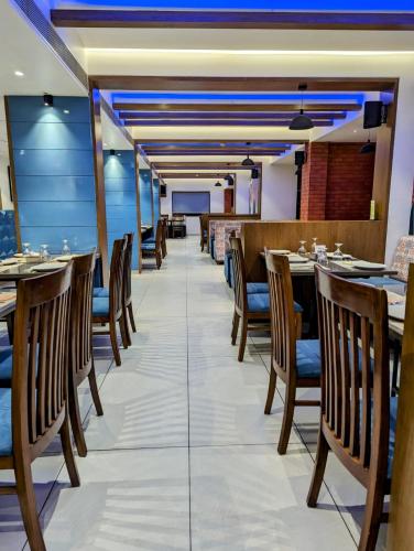 hotel red chillee restro