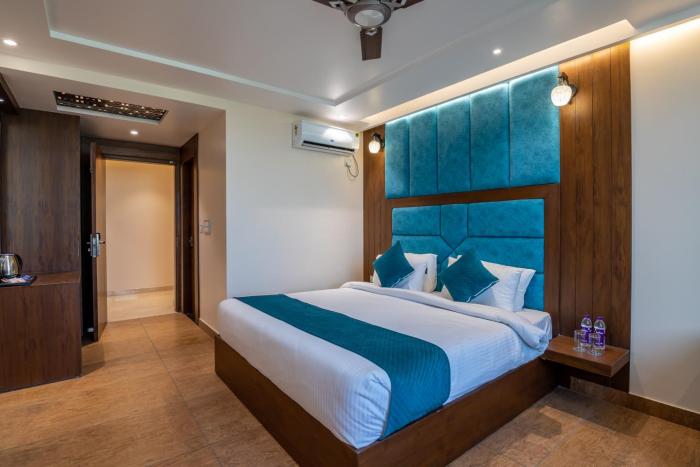 hotel vivaan regency