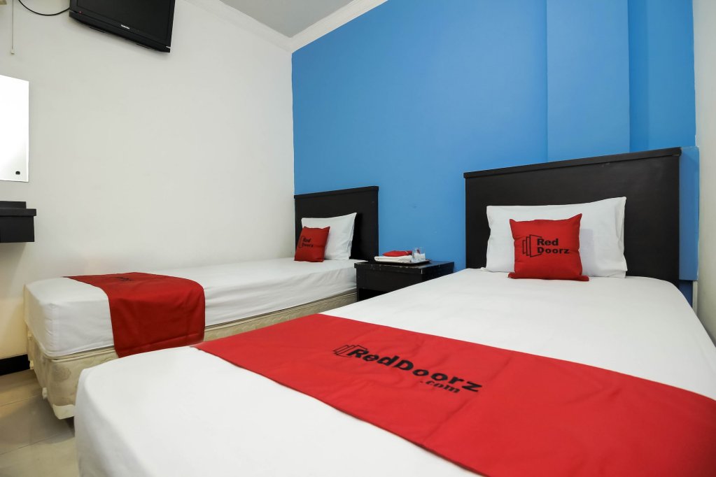 reddoorz syariah near opi mall palembang 2