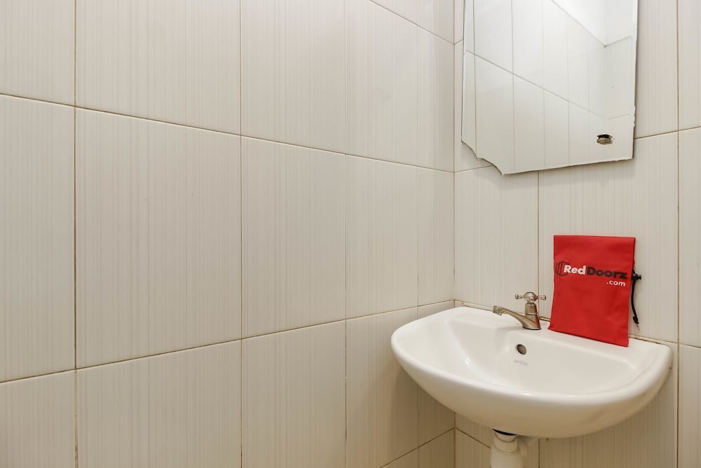 reddoorz syariah near opi mall palembang 2