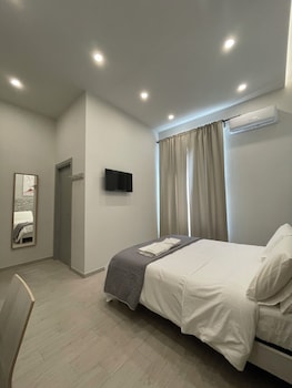 naptown rooms