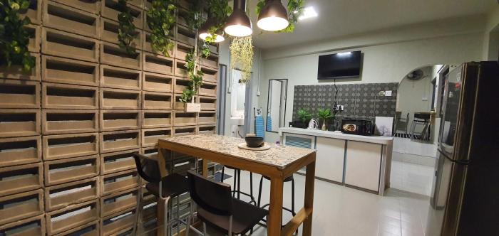 room at lebuh armenian georgetown city center