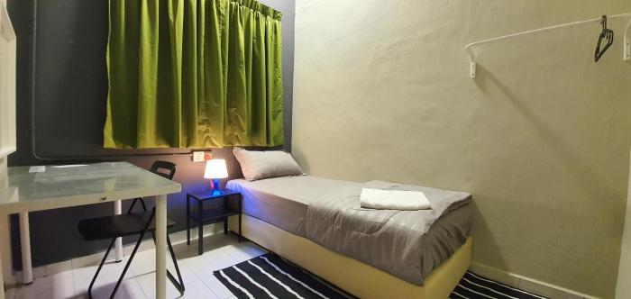 room at lebuh armenian georgetown city center