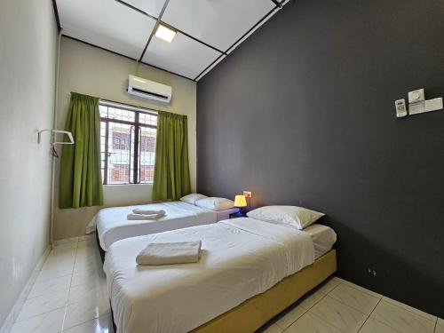 room at lebuh armenian georgetown city center