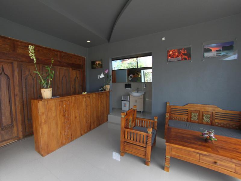 sriyana uluwatu