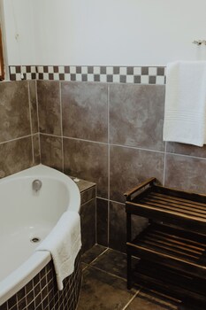 duiker game lodge