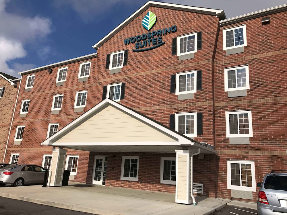 woodspring suites holland grand rapids