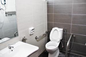 38 home stay kuching