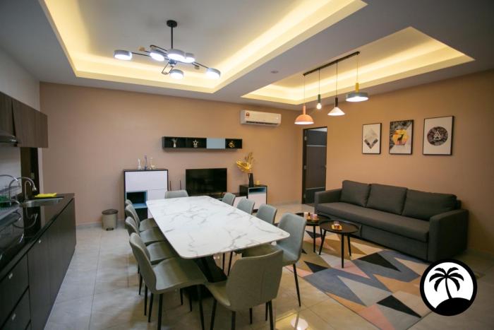 paradise suite at kk times square beside imago