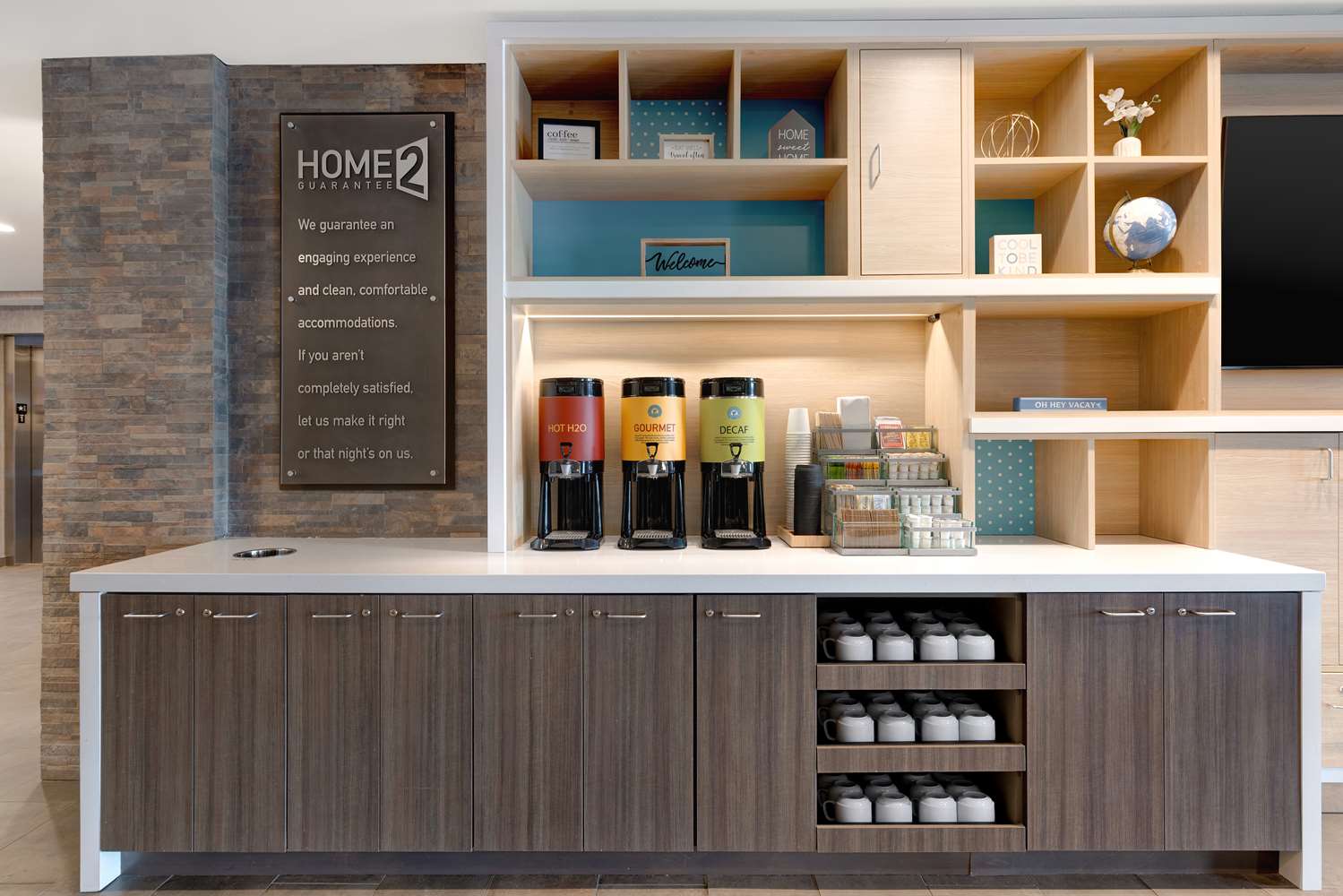 home2 suites by hilton las vegas southwest i 215 curve